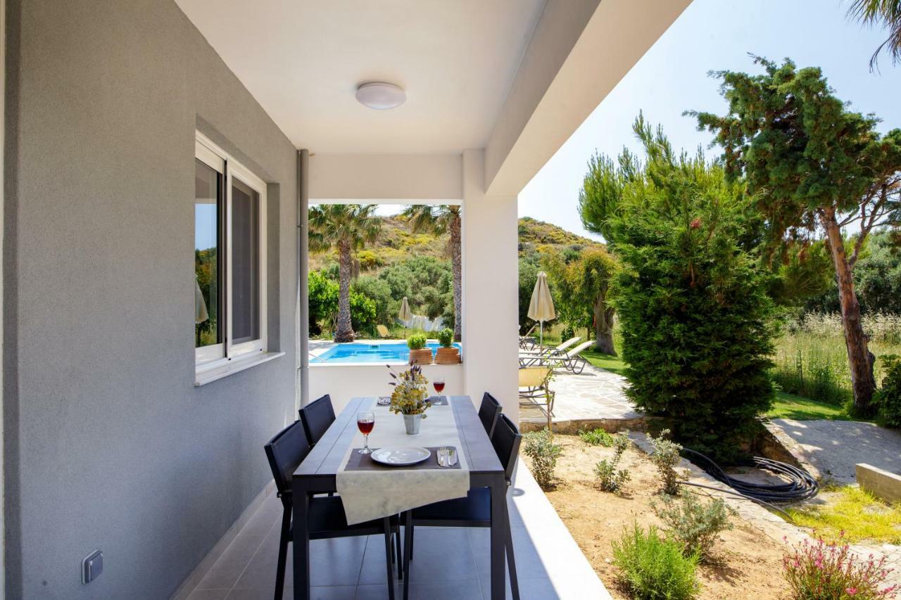 Irida Guesthouse By The Pool Πλακιάς Εξωτερικό φωτογραφία