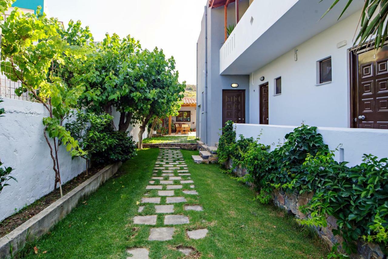 Irida Guesthouse By The Pool Πλακιάς Εξωτερικό φωτογραφία