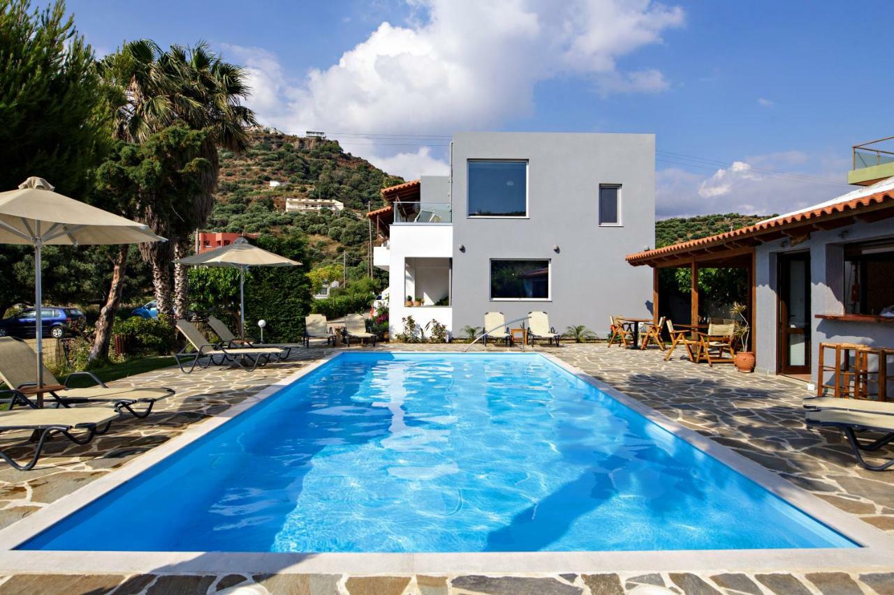 Irida Guesthouse By The Pool Πλακιάς Εξωτερικό φωτογραφία